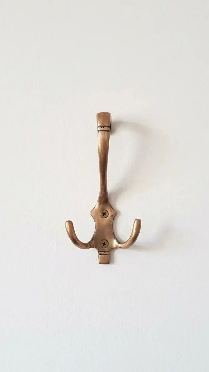 Patère vintage en bronze doré - solide et élégante! - TokoLausanne