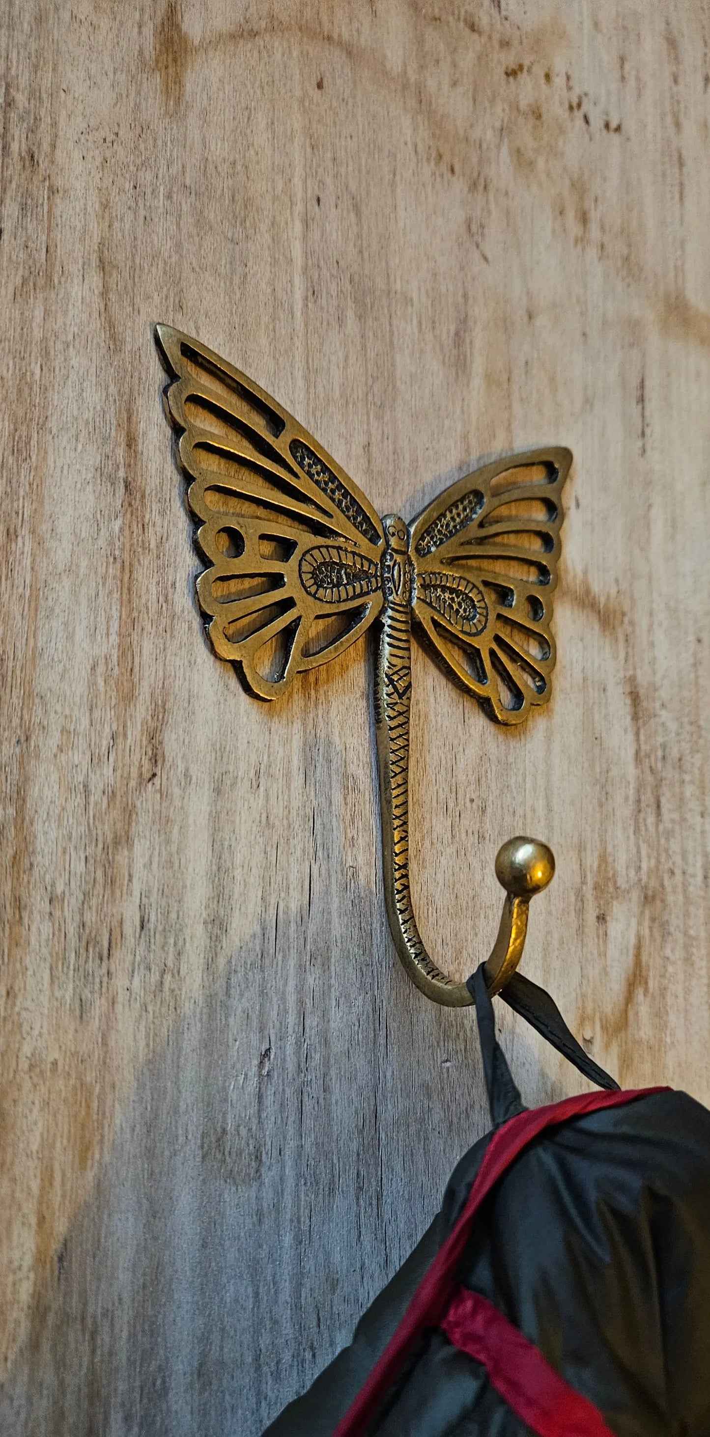 Patère Murale Papillon en Bronze - Crochet Décoratif Élégant Tokolausanne