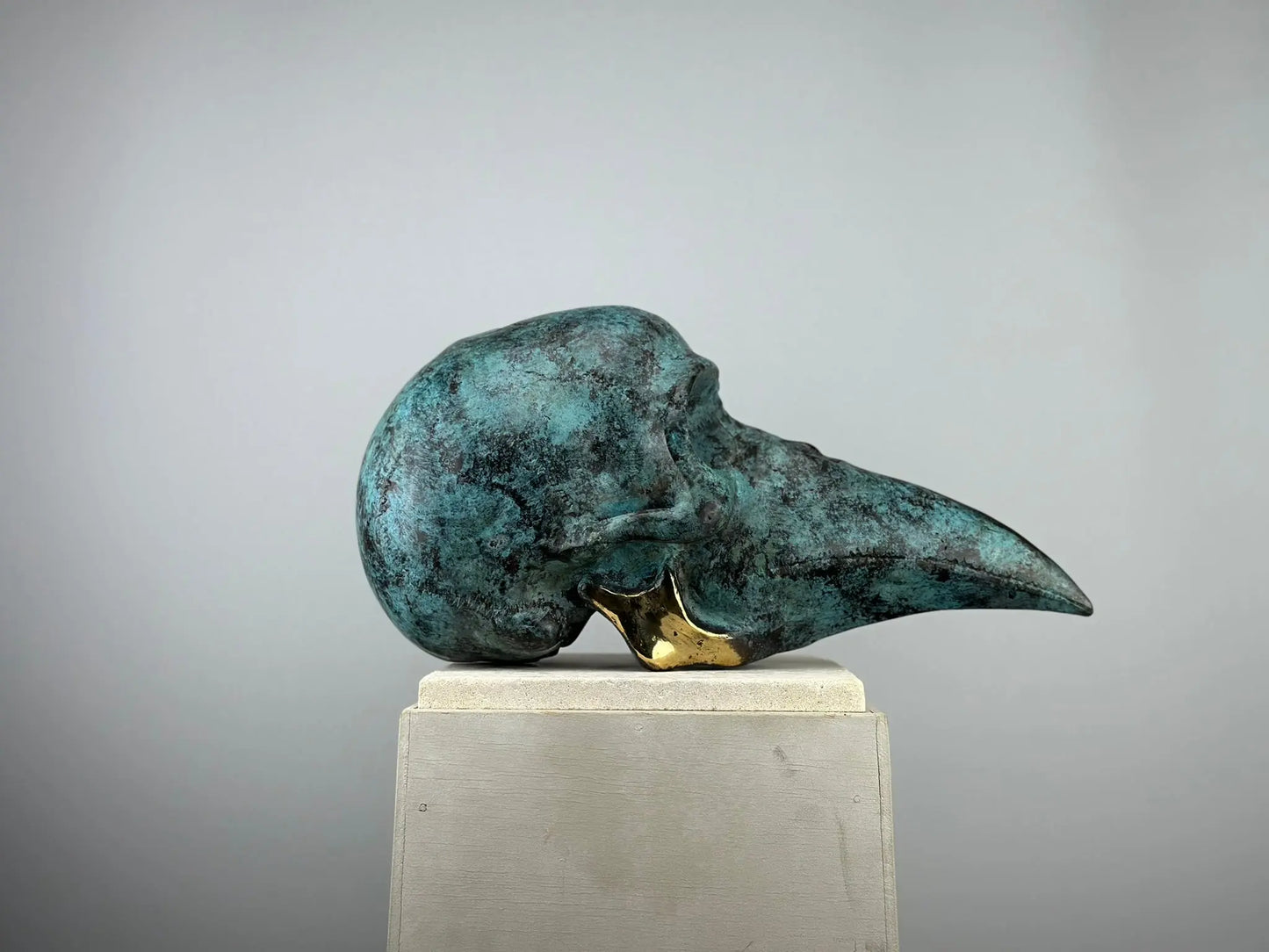 Sculpture de Crâne en Bronze Patiné TokoLausanne