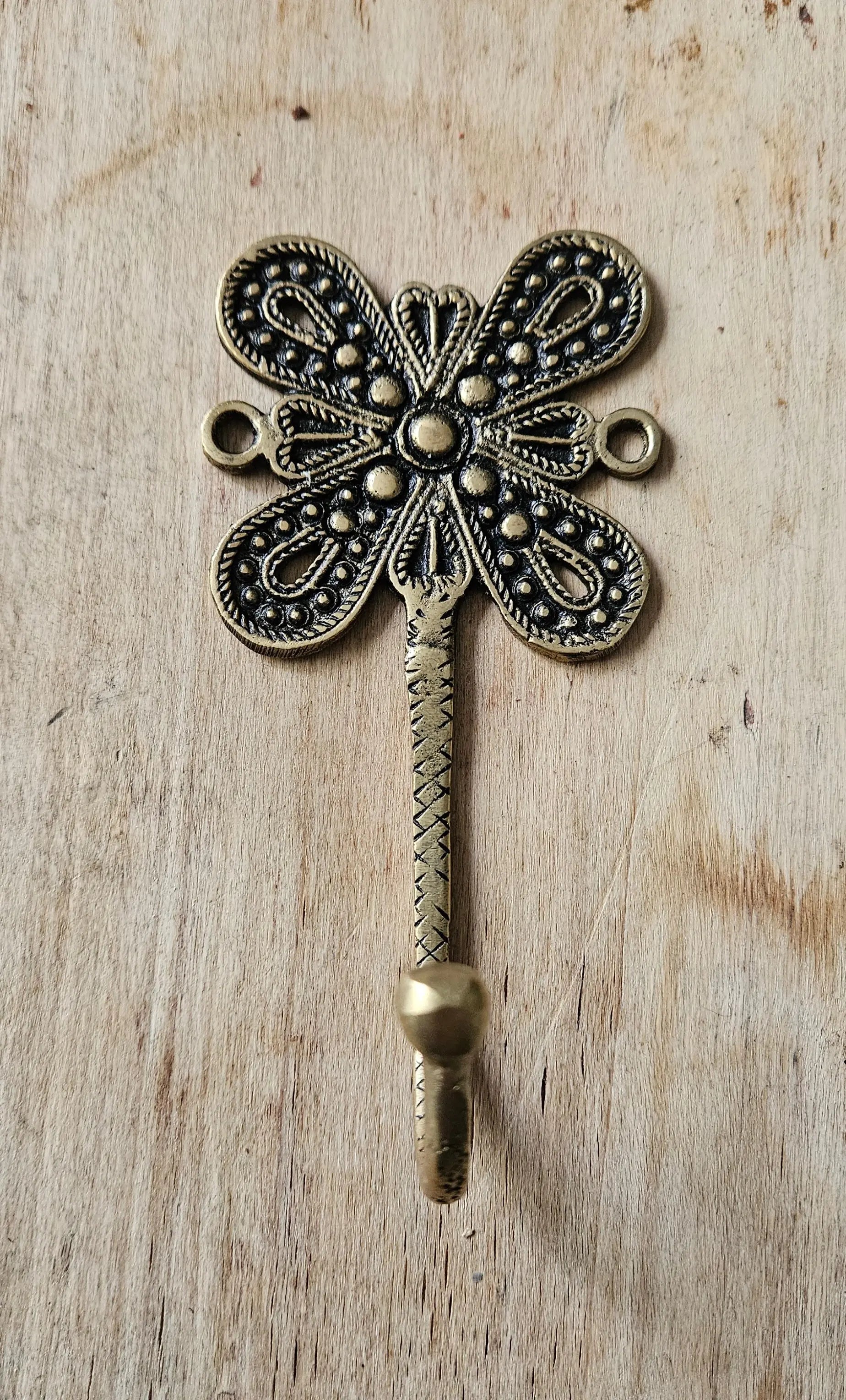 Patere papillon en bronze