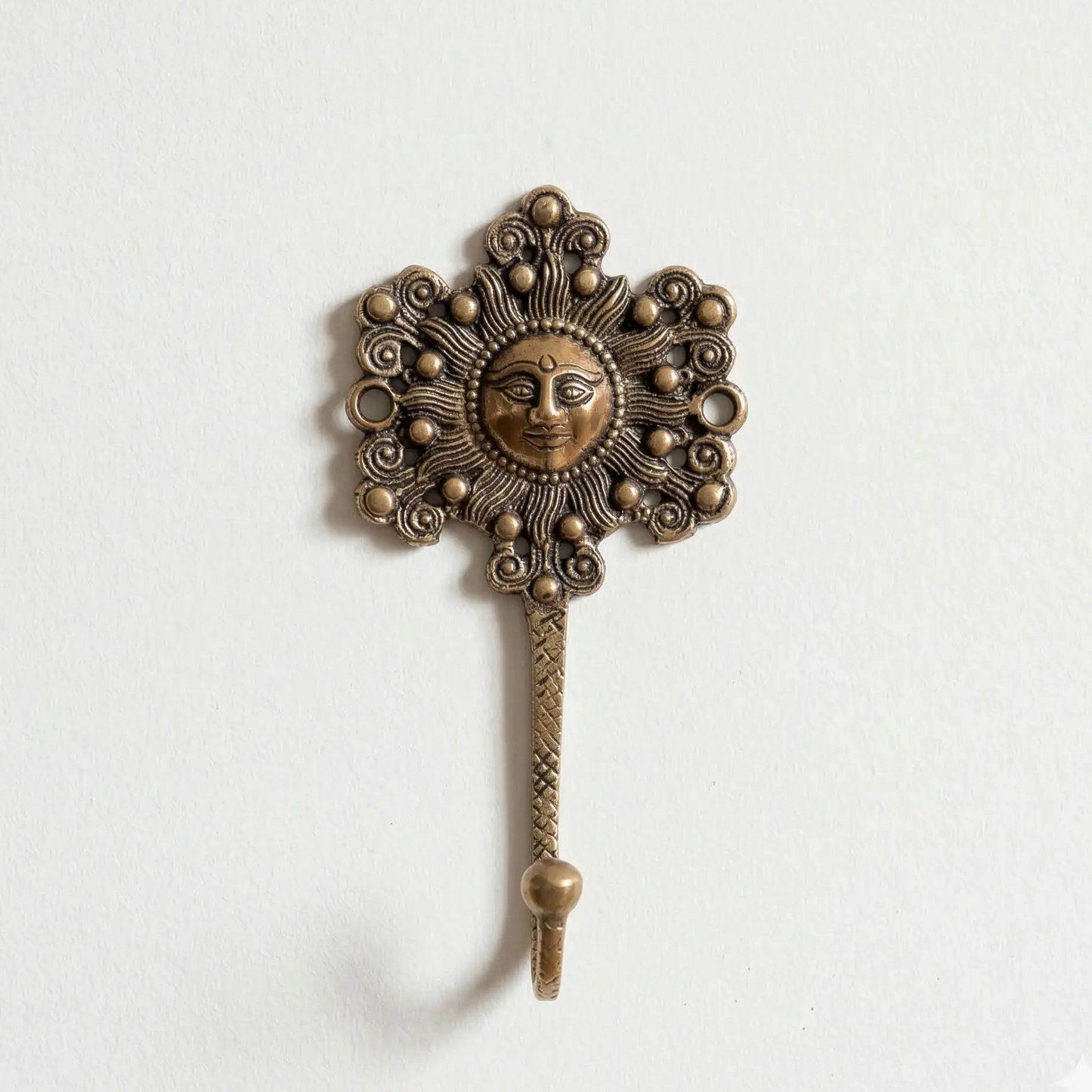 Patère murale vintage en bronze-motif soleil d'été - TokoLausanne