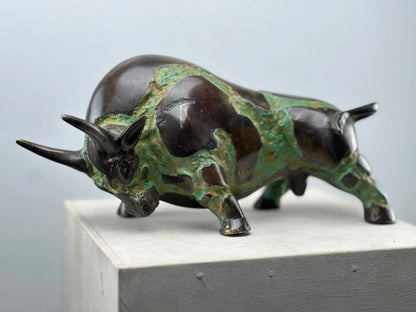 Le Taureau de Crète en Bronze TokoLausanne 