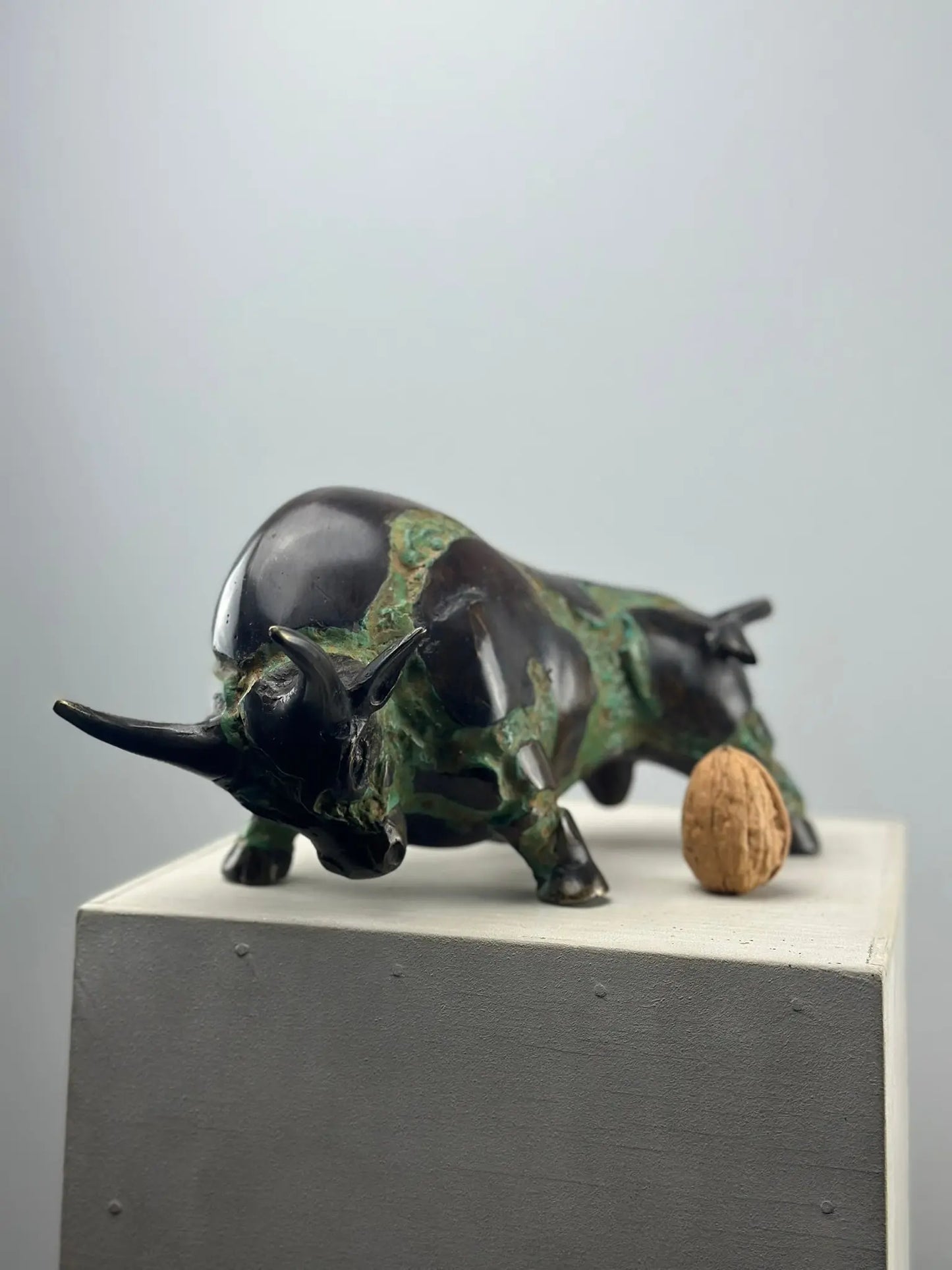 Le Taureau de Crète en Bronze TokoLausanne 