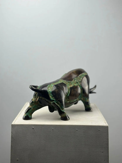 Le Taureau de Crète en Bronze TokoLausanne 