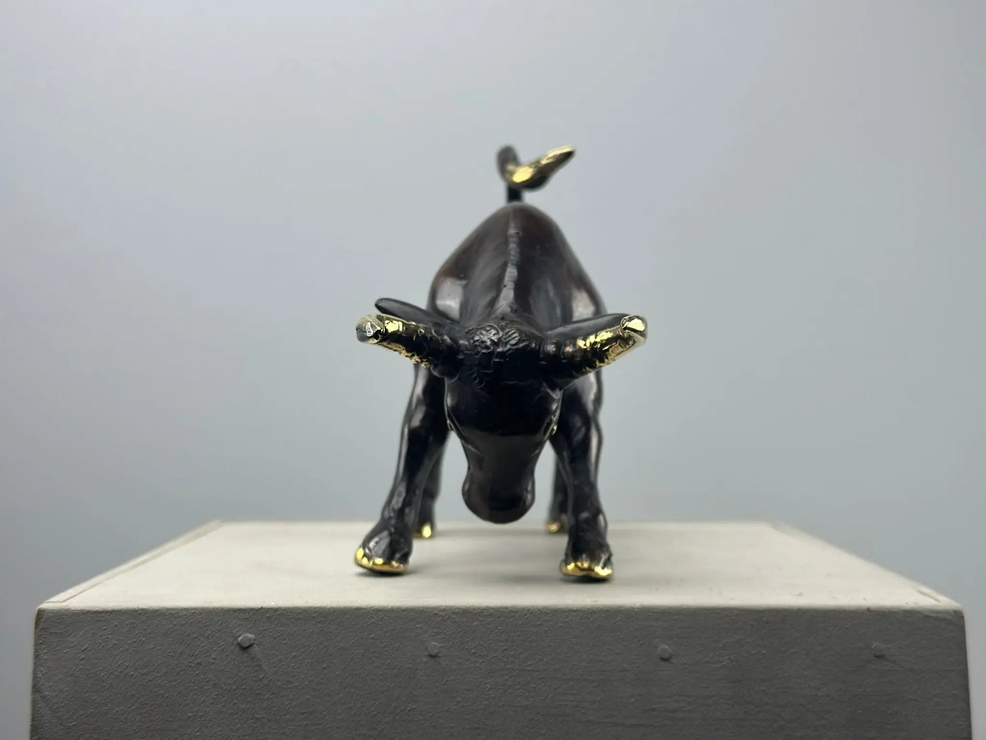 Le Taureau de Combat en Bronze TokoLausanne 