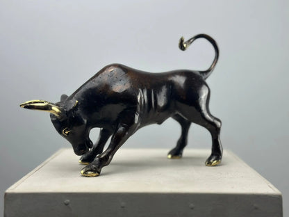 Le Taureau de Combat en Bronze TokoLausanne 