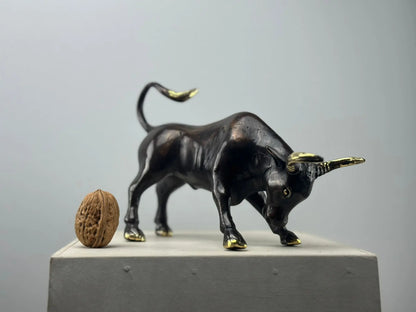 Le Taureau de Combat en Bronze TokoLausanne 
