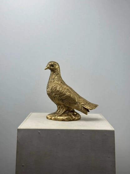 Le Pigeon en Bronze TokoLausanne 