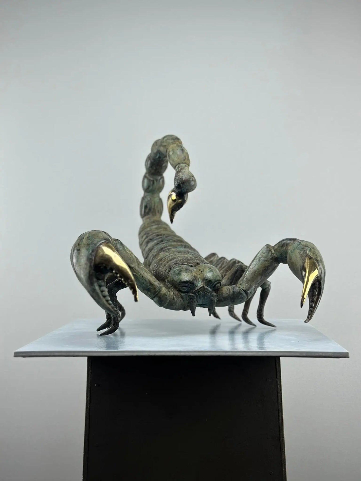 Le Scorpion en Bronze TokoLausanne 