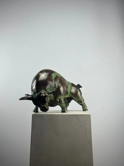 Le Taureau en Bronze TokoLausanne 