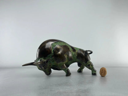 Le Taureau en Bronze TokoLausanne 