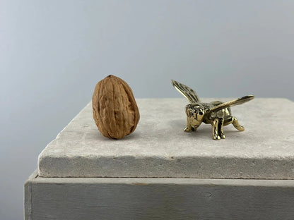 Mini abeille en bronze