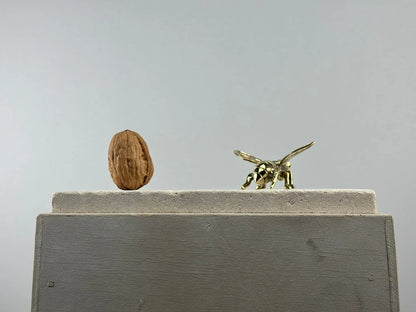 Mini abeille en bronze