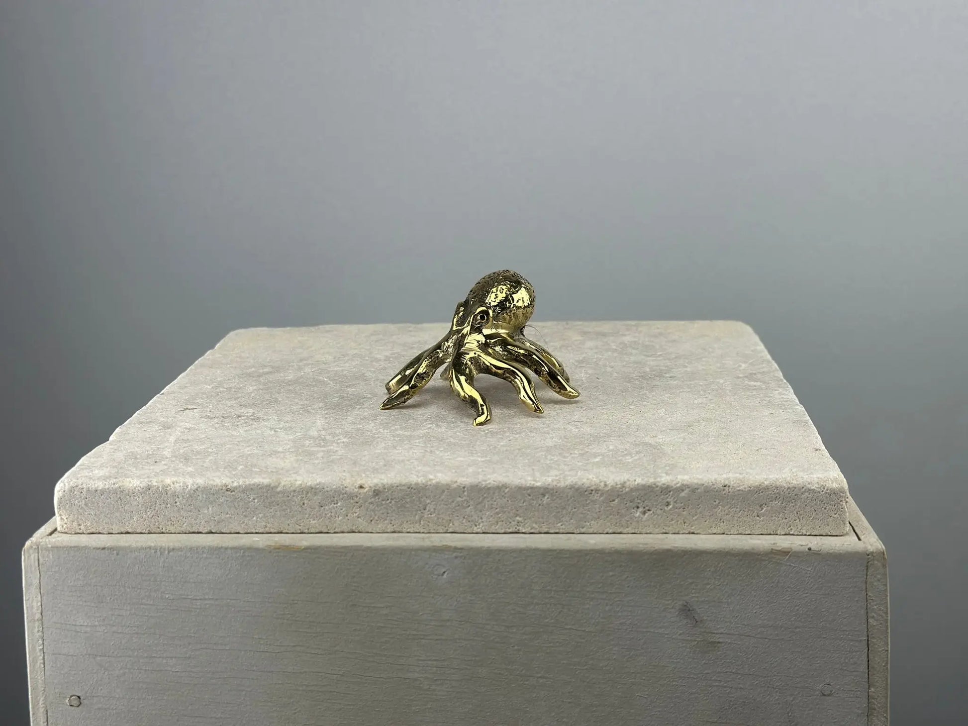 Statuette Miniature de Pieuvre en Bronze Doré TokoLausanne 