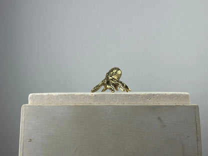 Statuette Miniature de Pieuvre en Bronze Doré TokoLausanne 