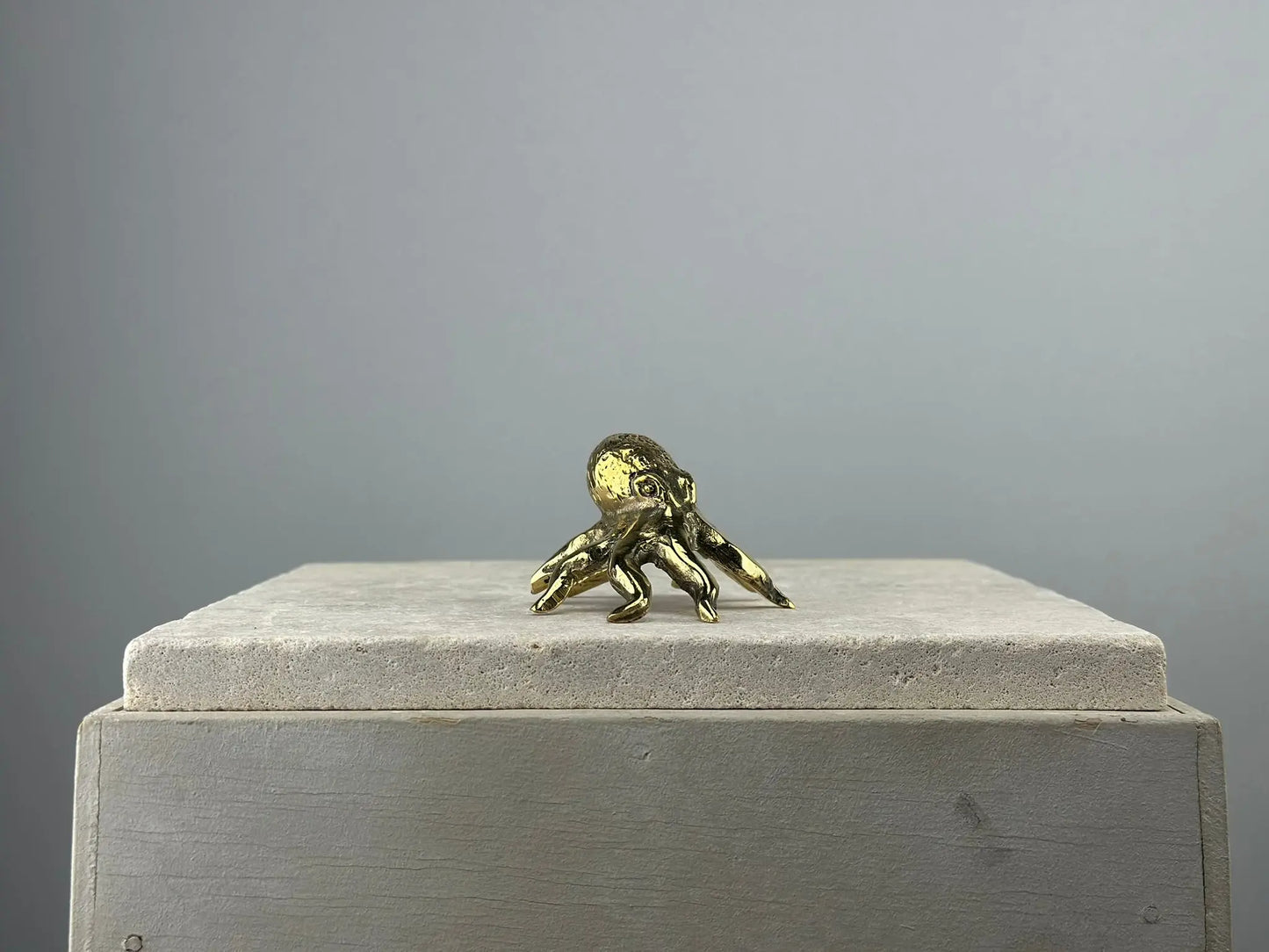 Statuette Miniature de Pieuvre en Bronze Doré TokoLausanne 