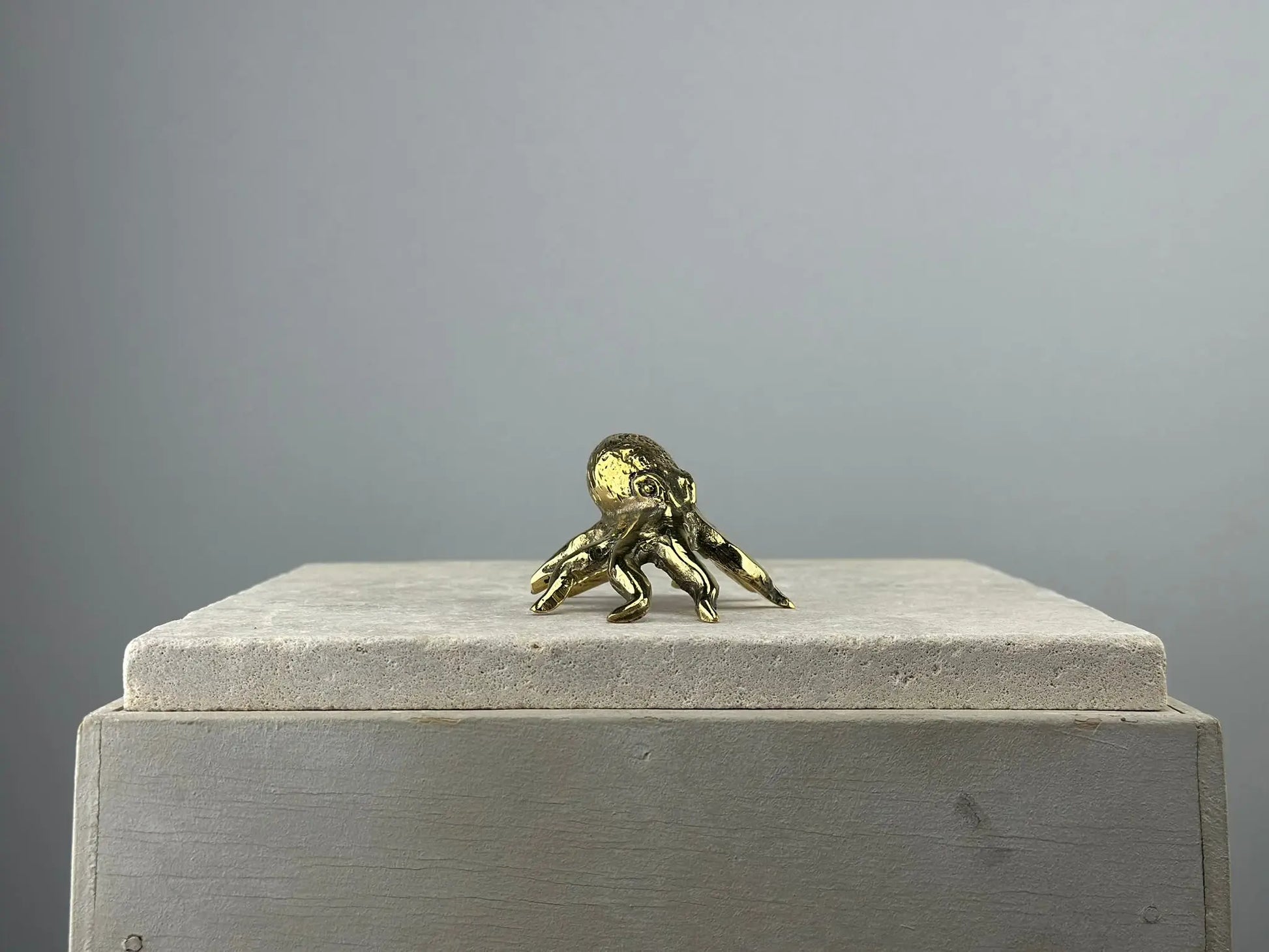 Statuette Miniature de Pieuvre en Bronze Doré TokoLausanne 