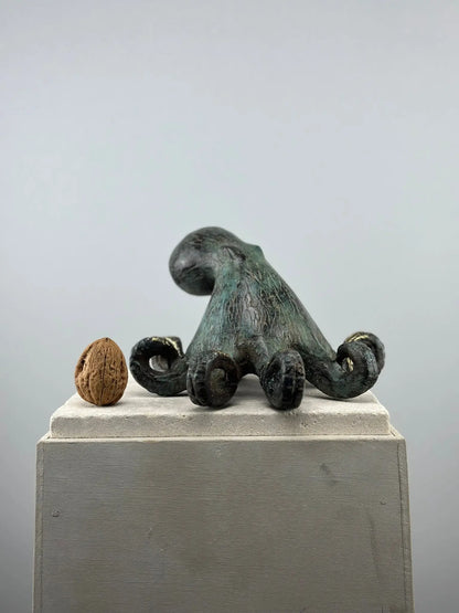 Statue de pieuvre en bronze patiné TokoLausanne 