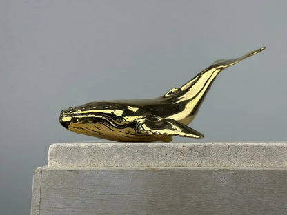 Petite baleine en bronze TokoLausanne 
