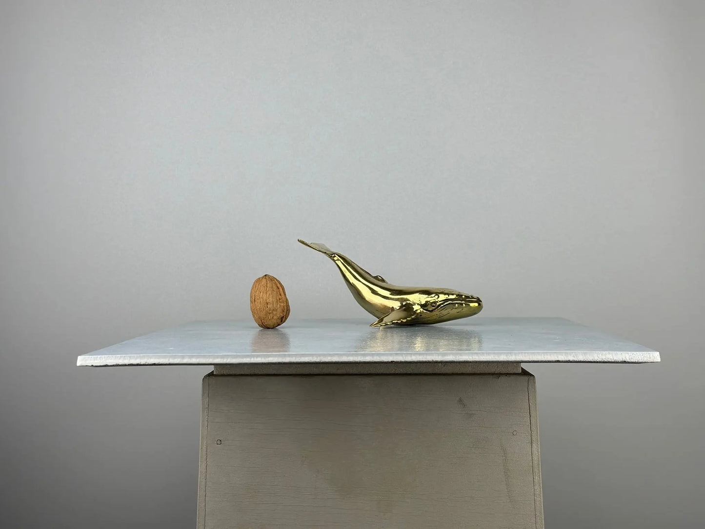 Petite baleine en bronze TokoLausanne 