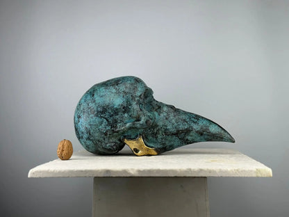 Sculpture de Crâne en Bronze Patiné TokoLausanne 