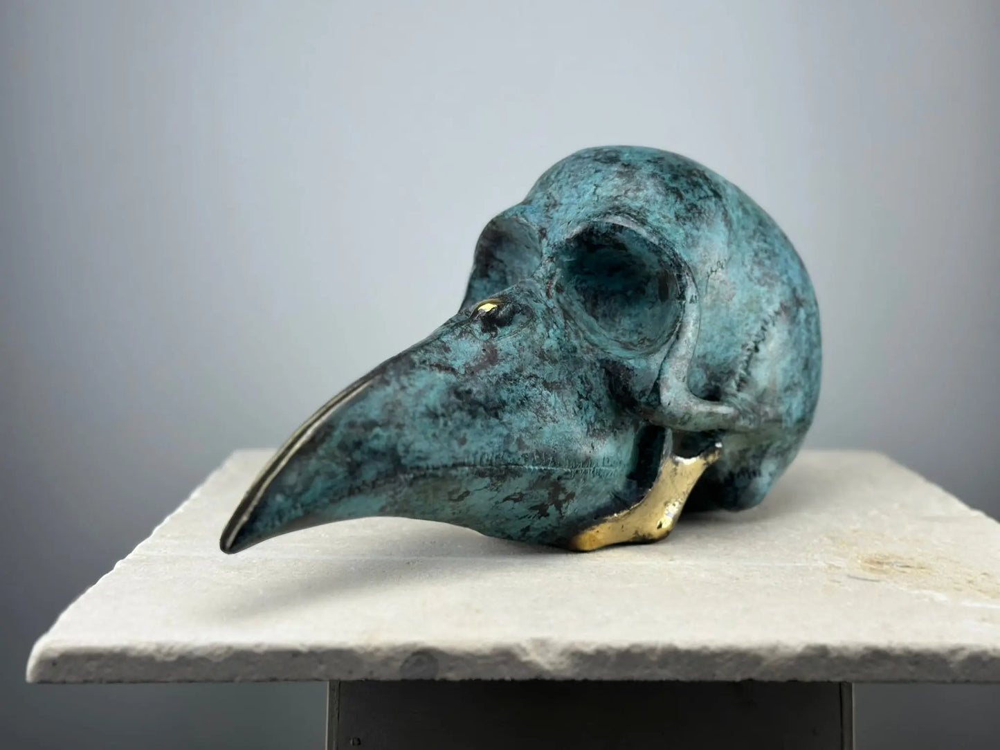 Sculpture de Crâne en Bronze Patiné TokoLausanne 