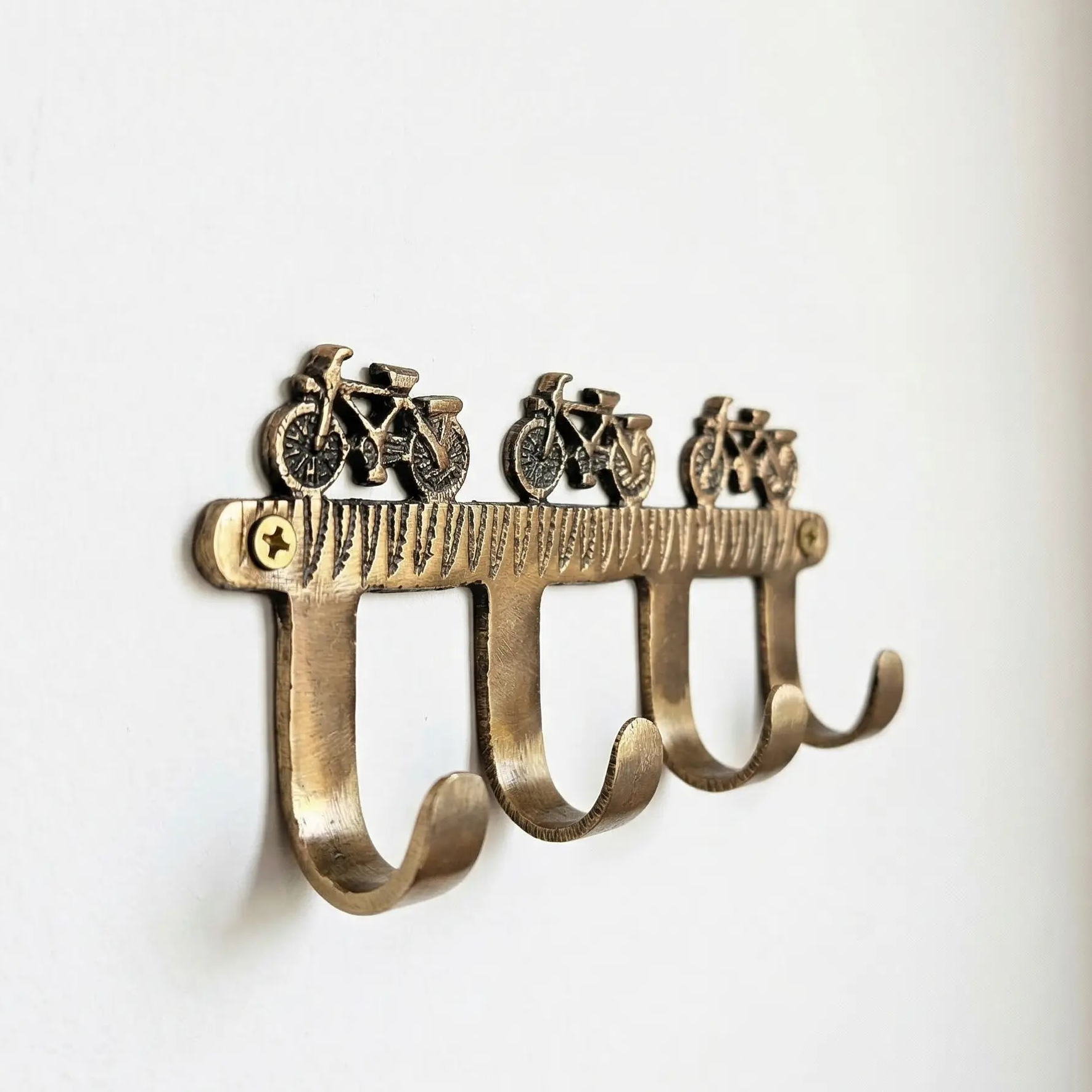 Porte-manteau mural original avec motif de vélos rétro - TokoLausanne