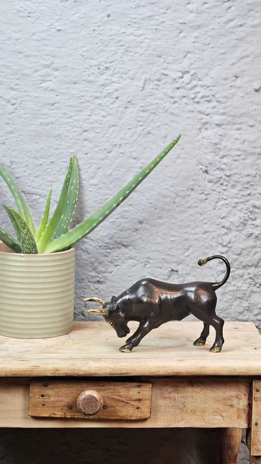 Torreau en bronze Tokolausanne