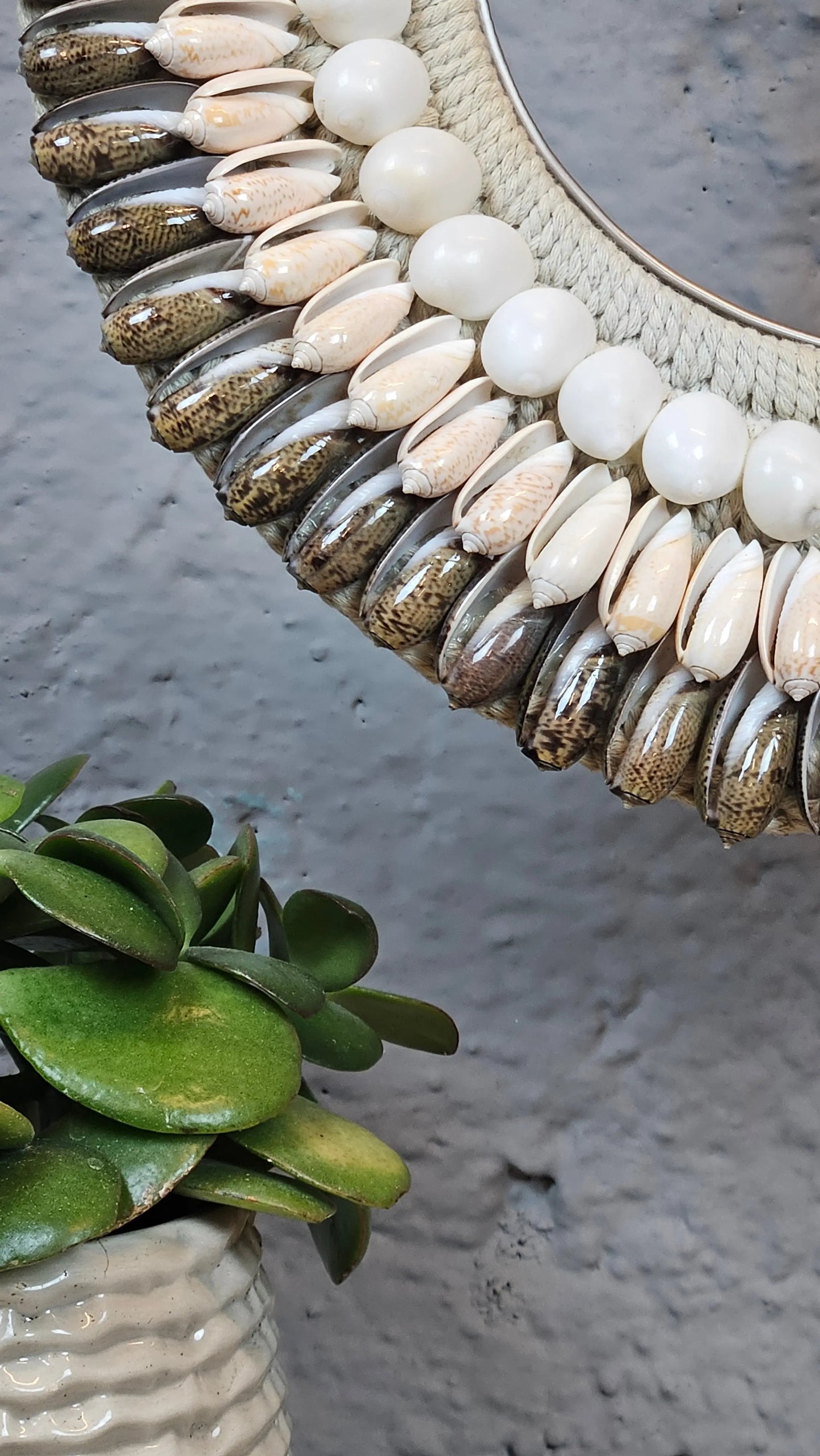 Décoration Collier en coquillage - Bijou décoratif esprit marin